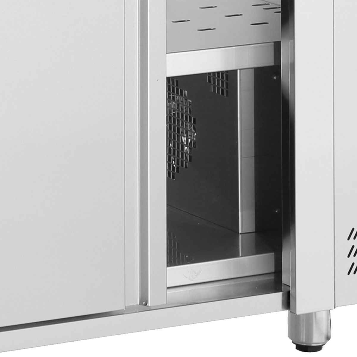 Perforated shelf and fan heater detail from the Inomak HCP hot-cupboard range